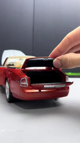 Rolls Royce Phantom Drophead Coupe Model Car #car #diecastcars #rollsroyce #viralvideo #fypage 