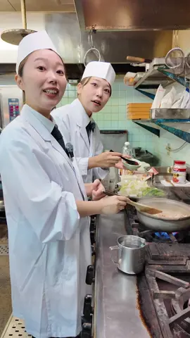 和らぎ店長とちゃんさんがコワモテ料理長の為にサプライズで「スンドゥブ」を作りました！ちゃんさんはクッキング動画初登場です！その腕前は？スンドゥブの味は！？