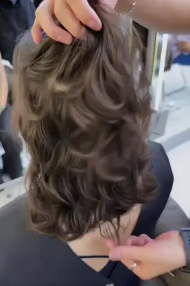 Tóc lỡ thì uốn kiểu nào đẹp mà không chăm ạ #SuSiHairStudio #xuhuongreels #xoănluoikieuphap #xoanhippi #xoănlơi 