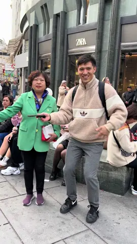 The Chinese Dance tho 😍🇨🇳 . What a stylish lady! She spoke really good English! #chinese #english #vienna #wien #japan 