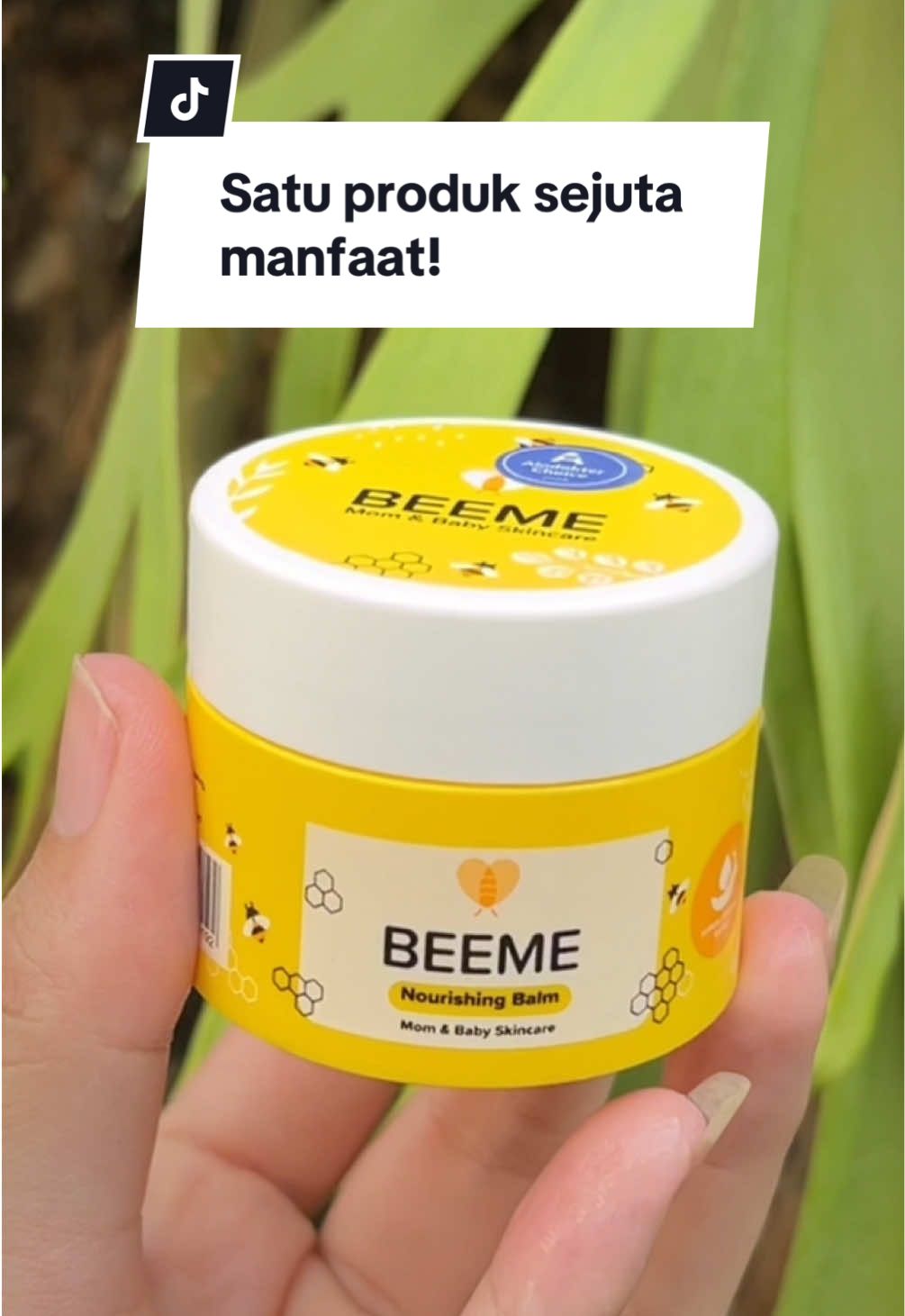 Satu balm, sejuta manfaat! Beeme Nourishing Balm bantu lembapkan, tenangkan, dan rawat kulit si kecil dari ujung kepala sampai kaki!👀🥰 #SediaBeemediRumahMu #SkincareP3KkulitAnak #fyp #skincareanak #momandbaby