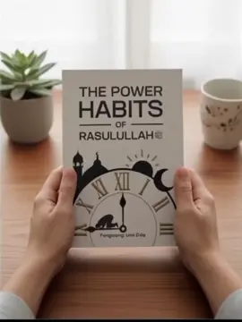 bukan cuma buku biasa, tapi life guide dari Nabi Muhammad ﷺ ✨ The Power of Rasulullah ngajarin gimana caranya jadi kuat tanpa keras, lembut tanpa lemah, dan sabar tanpa menyerah 💪 Cocok banget buat kamu yang lagi cari inspirasi hidup! 🛒 Buruan checkout lewat keranjang dibawah ini! #thepowerhabitofrasulullah #bukuislami #rekomendasibuku #fypシ゚ #foryouu 