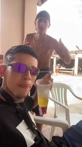 Quando eu achei que era meu fim, quando já estava sem esperança pra nada, clamei a Deus pela misericórdia, e Deus mudou a minha vida 🙏🥺❤️‍🔥 #testemunho #cristao #jesus #deus #jovenscristaos 