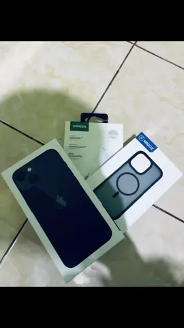 🤲😇 #iphone #iphone13 #midnights #fotolive #fyp 