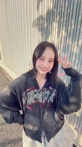 私服で前髪上げてるのめっちゃ珍しい🧏🏻‍♀️#08 #アイドル #nmb48 #sjk 