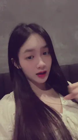 Bộ cô ấy làm anh vui lămd hả