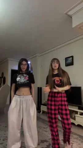 #فوریو_پاشم_بیام_جرت_بدم؟؟ #نظری_به_حال_ما_کن #گمشو_برو_فوریو# #فوریوپیج #فوریو 