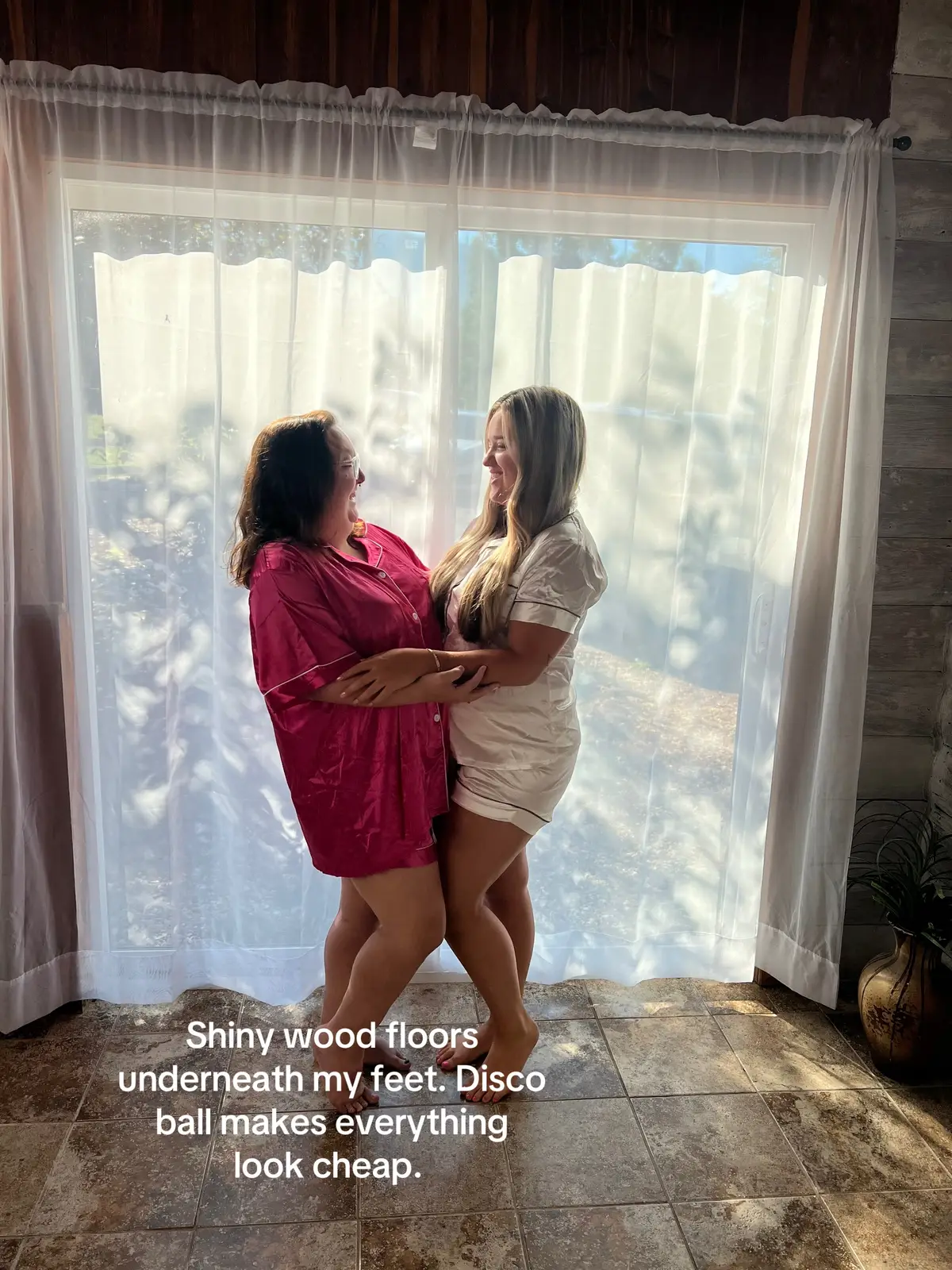 I didn’t go to my prom so I’d skipped work and helped her get ready for hers 😆@sj 