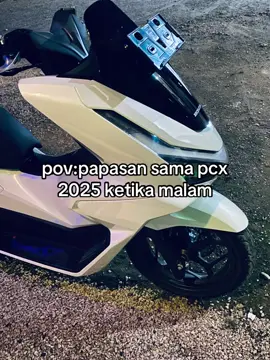 SILAU 👀 #pcx160ล้อ17แต่งสวย #pcx160 #4you #lewatberanda #pausdarat 