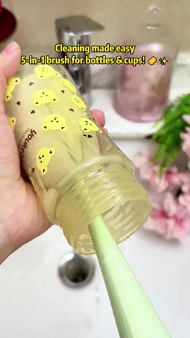 No more hard-to-clean cups—this 5-in-1 brush is a total game changer! 💥 #5in1cupbrush #kitchenmusthave #cleaninghacks #tiktokshop 