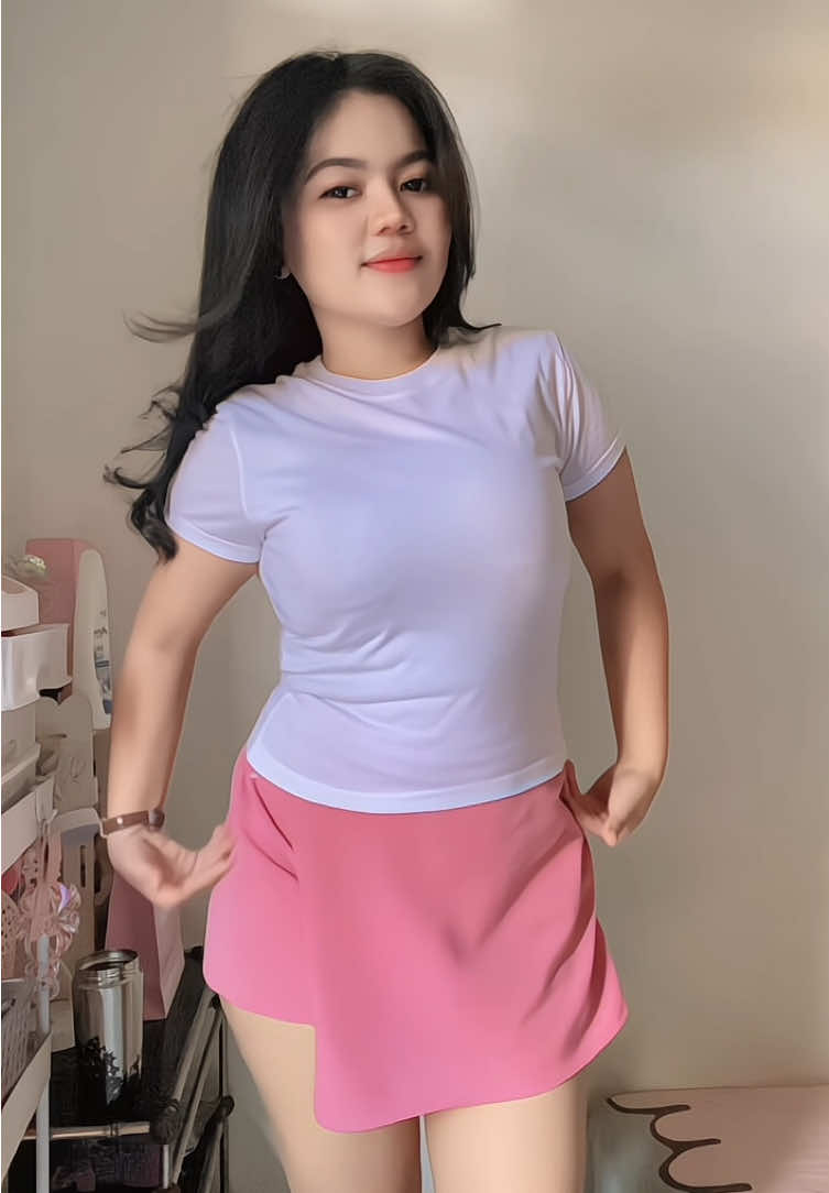 Ganyangka bahan selembut ini 30ribuan 🤏😭 #atasanwanita #croptop #kaoscrop #atasancrop 