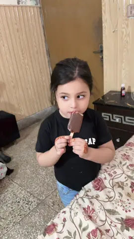 Pareesa Ko IceCREAM MILL GAI ❤️😍🤩😂||#minivlog#foryoupage#fyp#viralvideo#pareesa🦋❤️ 