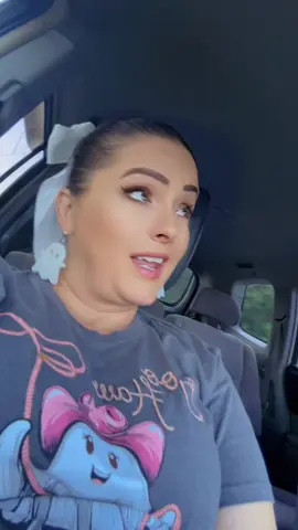 #Hello #ItsMe #KeepWatching #LetMeIntroduceMyself #ItsFriday