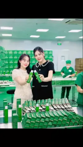 nước tẩy trang B5 trà xanh đã chính thức ra mắt 🥰🥰#TikTokAwardsVN #yskintyGroup #yskin #tyrgoup #xhtiktok @Bùi Thị Thoan - Nick Chính @Từ Thị Yến @Tươi Nabi ✅ 