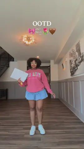 I HAVE SHORTS ON #OOTD #falloutfits #outfitinspo #schoolfit #fyp 