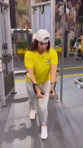 #sharevideo #dubai🇦🇪🇹🇷🇸🇦🇵🇸 #fyp #unfrrezemyaccount #foryou 