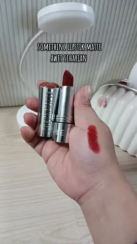somethinc lipstik matte awet seharian  #somethinc  #somethinclipstick 