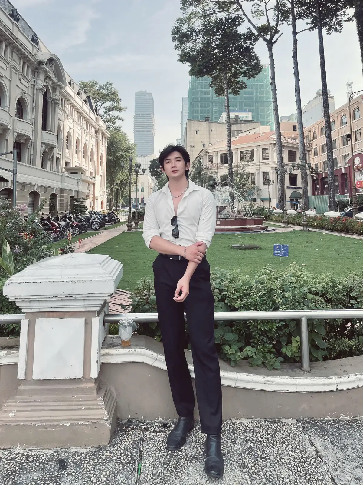 Chỉ Trắng và Đen => gian đởn . . . . . . . . . . #knbasic #trending #longhairboy #somitrang #goodvibes 