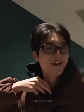Haruto are you okay ?  gara-gara haters kamu sampai potong rambut ya ? , cuman haruto rambut pajang masih di hujat , udah lah jangan seperti itu. kita bakal kangen kamu era rambut panjang to. semoga kamu gak trauma dengan rambut panjang ya hug jauh haruto🫂#haruto #treasure #foryou #fyppppppppppppppppppppppp #fy 