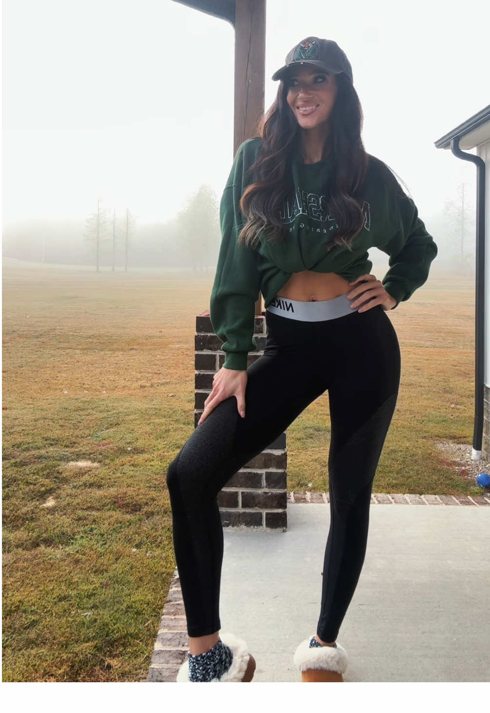 Go HERD 💚 forever a Marshall girly, and I’ll always be a Mountaineer too, sooooo don’t start lol my heart is always split! #goodmorning #outfitinspo #marshall #ootdinspo #gameday 