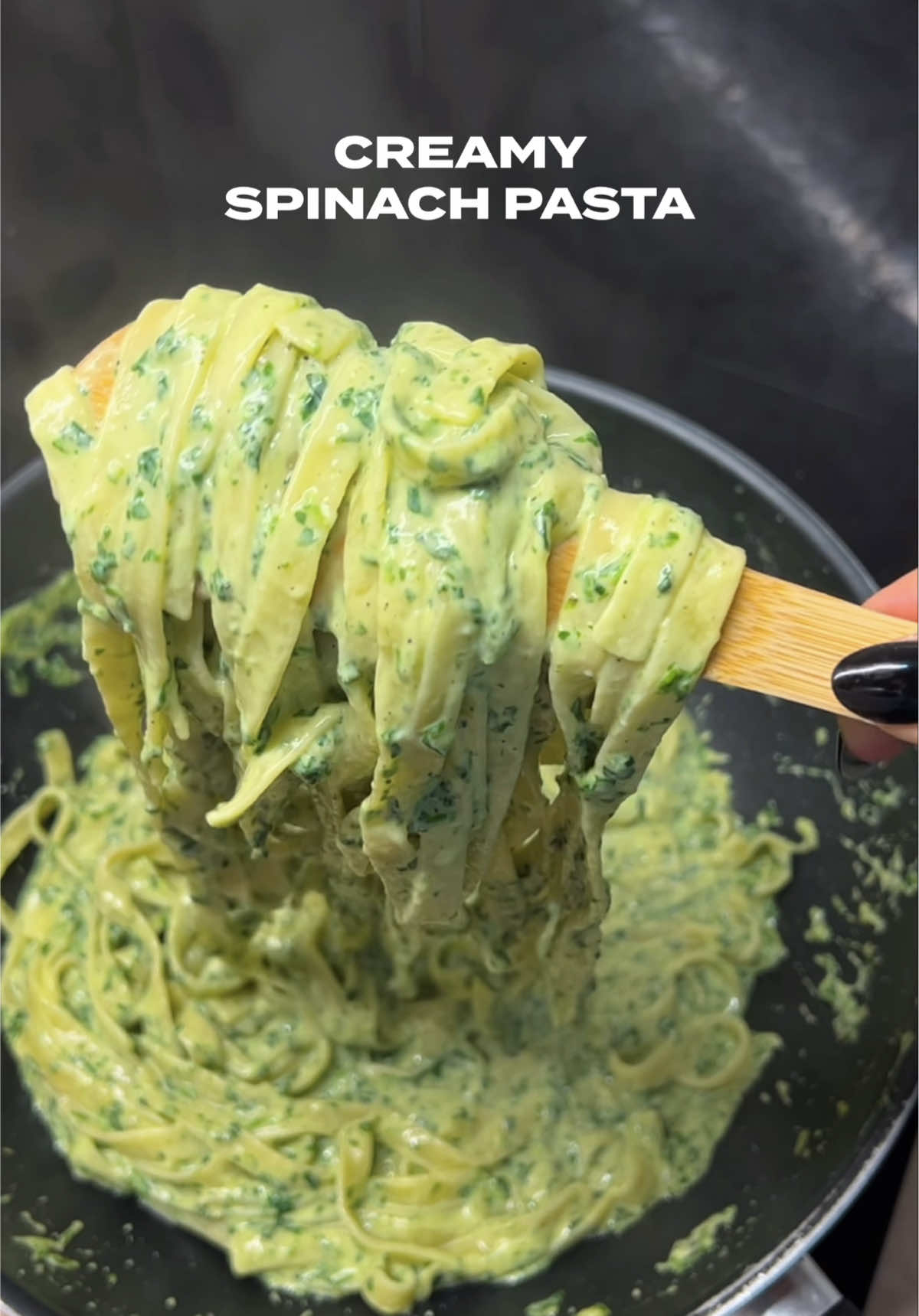 Creamy Spinach Pasta 🍃🍝 Ingredients: 30g butter 1tbsp garlic 150g spinach 200ml cream 100ml milk salt pepper 200g pasta Instructions: Finely chop the garlic and spinach. Heat a pan over medium-high heat and add the butter. Once the butter melts, add the garlic and cook for about 2 minutes, until fragrant. Add the spinach and cook for another 2–3 minutes. Pour in the milk and cream, then season with salt and pepper to taste. Let the sauce simmer and reduce for about 10-15 minutes, stirring occasionally. Add the cooked pasta and toss until everything is well combined and coated in the sauce. Serve warm and enjoy. #food #viral #viralrecipe #spinach #pasta 