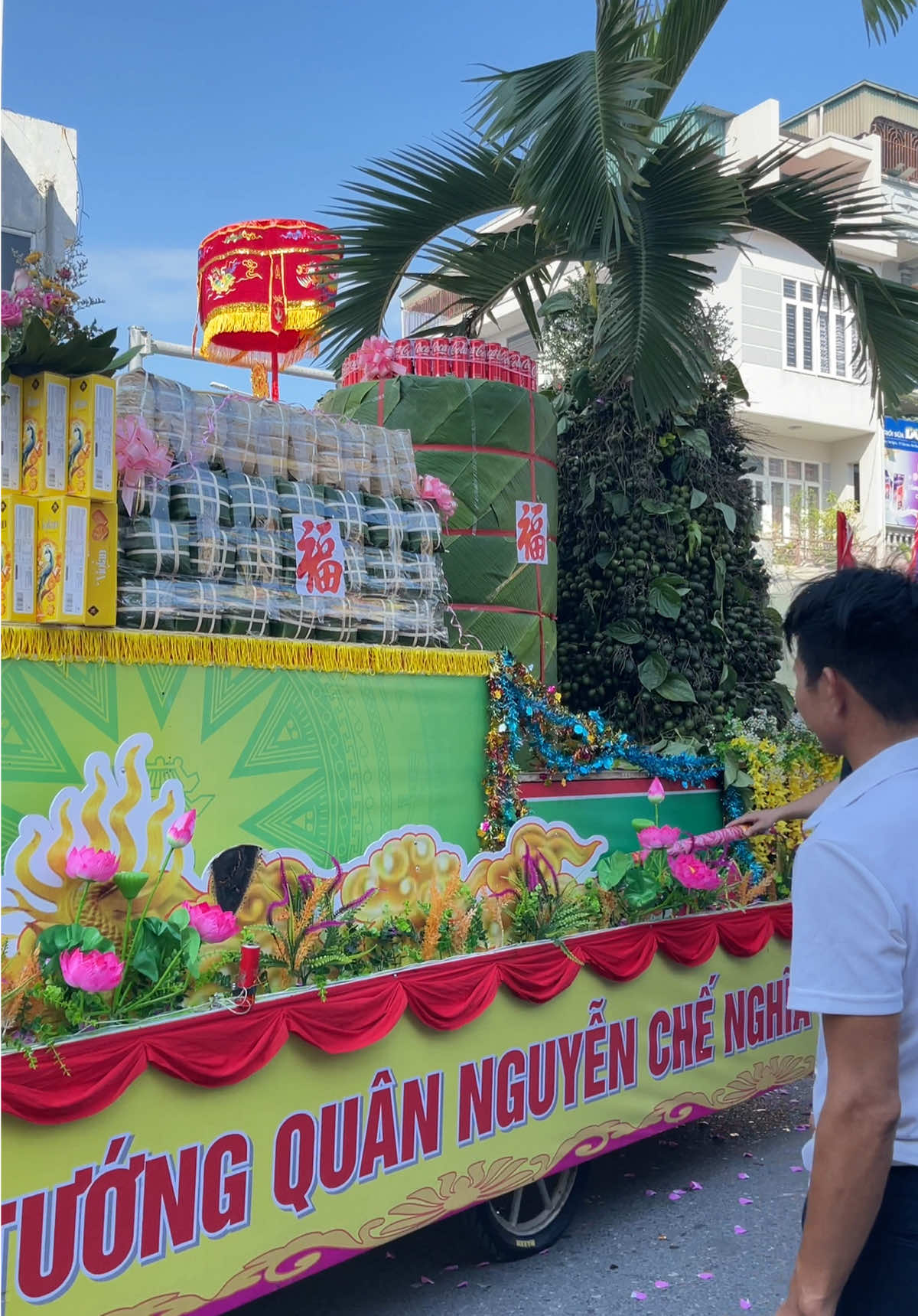 Làng nào trang trí cũng đẹp quá đi #gialoc #haiduong #trending #vietnam 