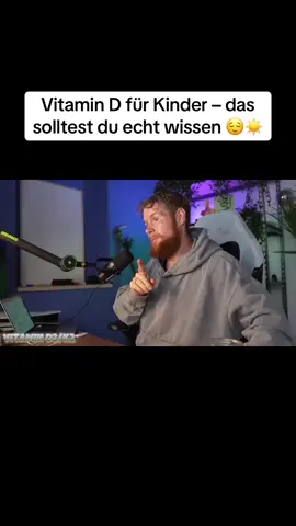 Viele Eltern wissen gar nicht, wie wichtig Vitamin D für Kinder ist – besonders im Herbst & Winter. 🌥️ Ich zeig euch kurz, warum, wie viel empfohlen wird und worauf man achten sollte. Keine Panik, kein Fachchinesisch – einfach verständlich erklärt 🧡 (Keine medizinische Beratung, nur allgemeine Infos!) #VitaminD #KinderGesundheit #ElternTipps #Sonnenvitamin #Immunsystem  
