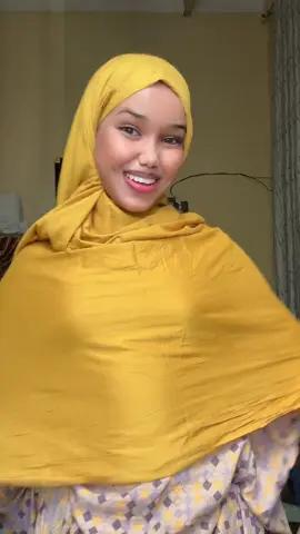 @Ramlo qurux❤️💋 @Mayambella @FARAH ARTS シ 💜 @abdimalik_model📸 mar reer Xamar weyan tahay🤣🤣