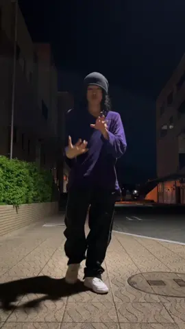 another one. #dance #freestyle #dancechallenge #shemakeitclap #fyp 