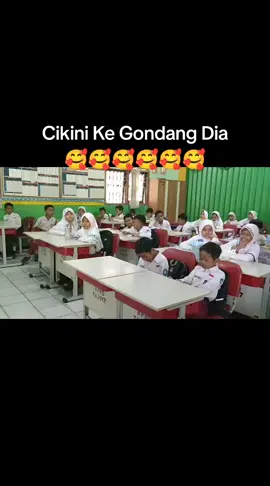 #Cikini Ke Gindang Dia #Perkenalkan Kami kelas 3A#The Best 👍🏻👍🏻#SDN AREN JAYA II 🙏🏻