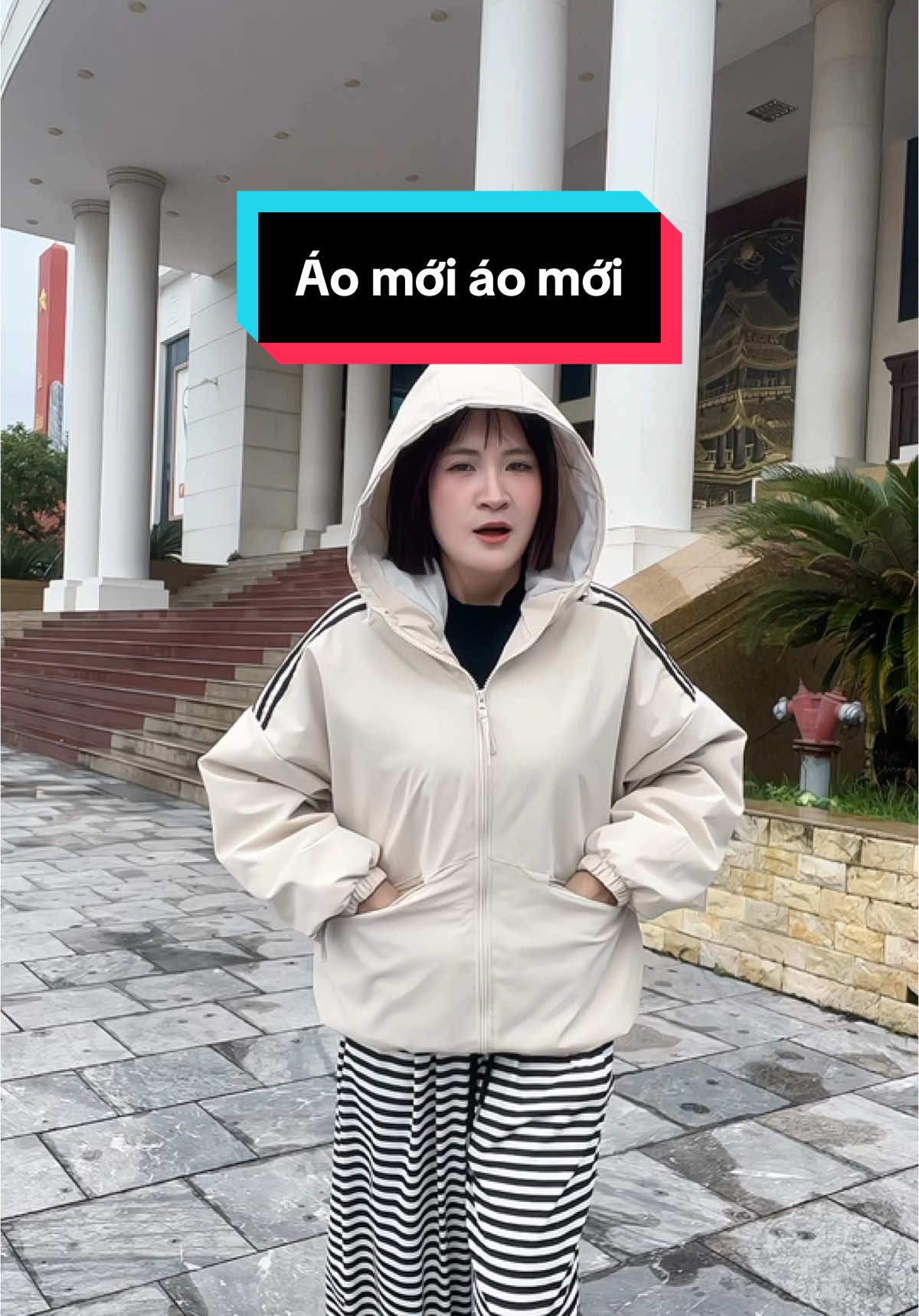 Áo khoác gió nữ có mũ, vải gió kaki cao cấp, bên trong trần bông
