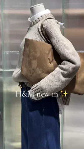 H&M new in , autumn 🍂  @H&M  #hm #hmhaul #hmmm #hmnewin #hmfall #hmhaulfashion #fashiontiktok #fashioninspiration #fashionweek #paris #parisfashionweek #styletips #styleinspo #outfit #outfitideasforyou #outfitinspo #foryou #aestheticvideos #creatorsearchesinsight #fyp #OOTD #whattowear 