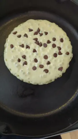 Day 141 flipping pancakes 🥞  10/10 🍫🥞 never disappoint. @parkmusic2004 enjoy #breakfast #pancakes 