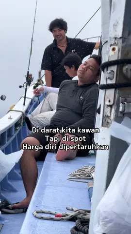 Lomba kuat tahan muntah #japanfishing #daiwafishing #shimanofishing #saltwaterfishing #jigging 