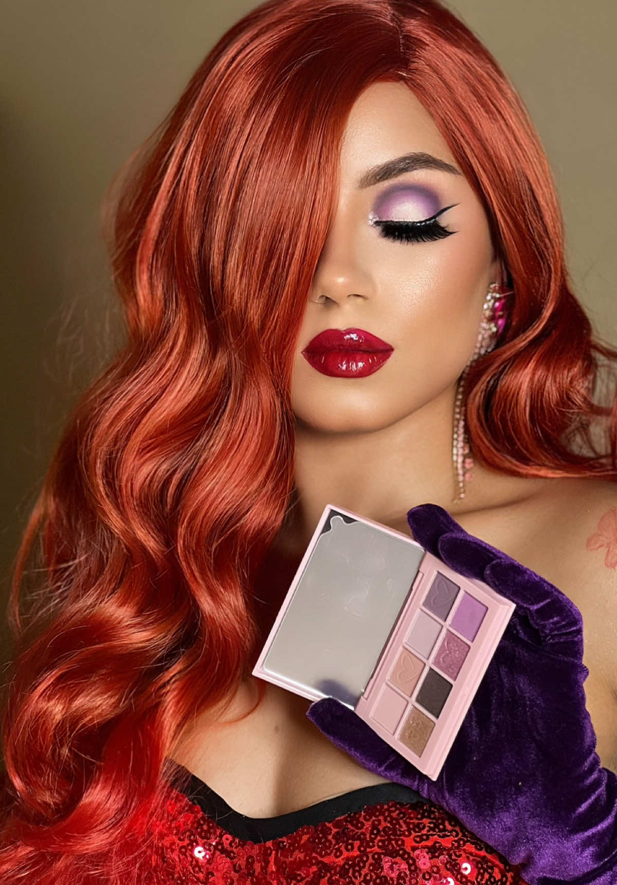 Jessica Rabbit 🐰💋 @Beauty Creations Cosmetics  @BEAUTY CREATIONS MX  @esli.cosmetics_nic  @TashaCash_Makeupart💄  #jessicarabbitmakeup #halloween #nicaragua #fyp 