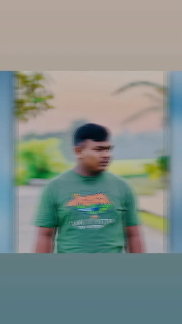 তোমরা তো আমার কাছে  ফেরেস্তার মতো ছিলা মানুষ  হতে গেলা কেনো