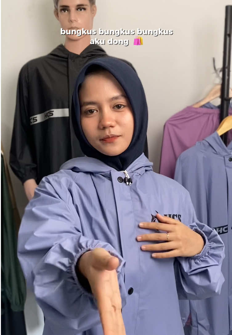 ayok beb buruan bungkus dan borong jas hujan HCS 🫵🏻😘 #jashujanpremium #promoseruweekend #pakaijashujanhcs #jashujanpastel #jashujanunisexmurah 