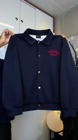 Áo Khoác Nỉ Varsity JULIDO Form rộng #aokhoac #aokhoacni #macdepmoingay #phoidoxinh #xuhuong 