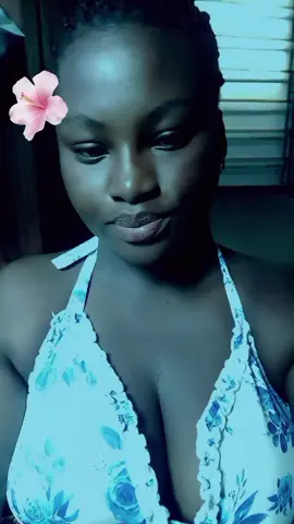 @19h40 ☦️❤️ @sofuego2 @CHARO 👾🚫❤️ @LINE🦋 @18novembre @diamond g. 