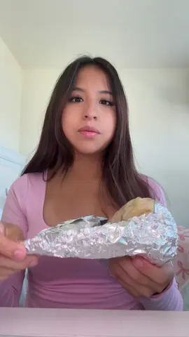 eat chipotle with me 🌯 so yummy #fyp #viral #chipotle  #funny #blowthisup 