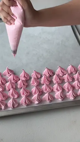 Meringue #sweetalydesserts #fyp #fypシ #foryou #meringue 