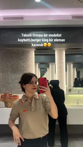 Ah ilk gün ah#fyppppppppppppppppppppppp #kesfetteyiz #fypシ゚ #burgerking #burger 