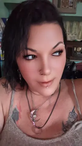 #lesbiansoftiktokover30 #lesbiansoftiktok #50andfabulous #over50club #genx 