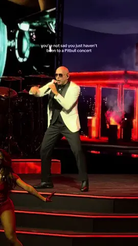 this is your official sign to go to a Pitbull concert 🎶😎 #pitbull #mrworldwide #partyafterdark #pitbullconcert #dale 