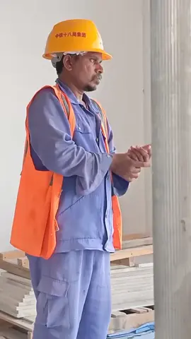 #duet with @𝑙𝑖𝑗 𝑎𝑏𝑢𝑘𝑖👷‍♂️ #dubai🇦🇪 