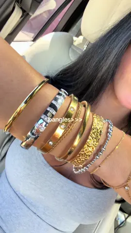 bangles from @EVRY JEWELS 🤭 #bangles #jewelry #girly #fyp 