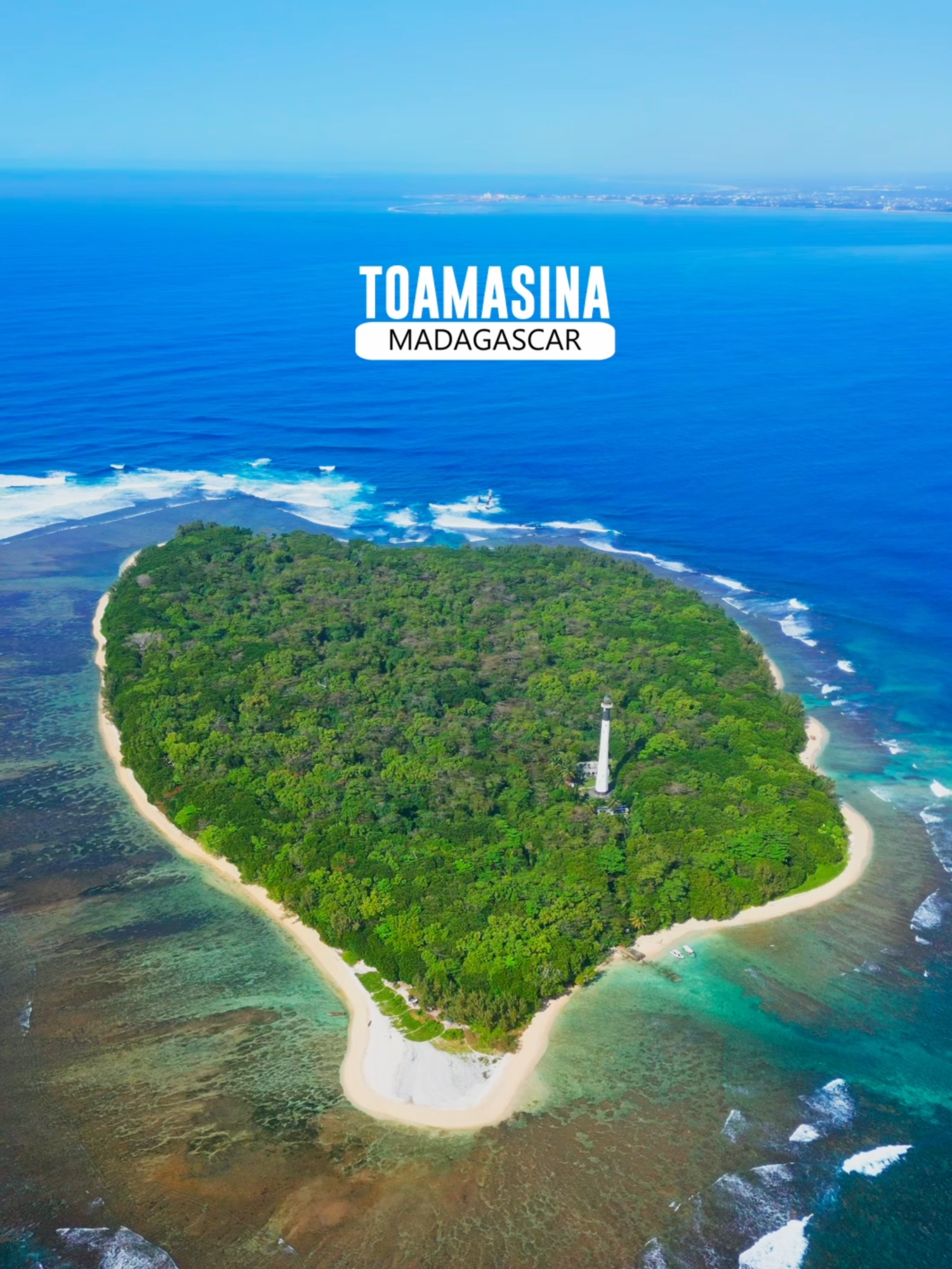 Madagascar, our country, and all the beautiful places you must see #madagascar #beautifuldestinations #taninjanaka #antananarivo #nosybe #toamasina #Andasibe