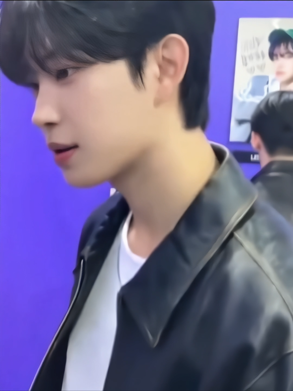 i know you’re a handsome man, geonwoo. you made my heart race so fast when i saw you. i love you. #geonwoo #건우 #ALD1 #fyp #ALPHADRIVEONE 