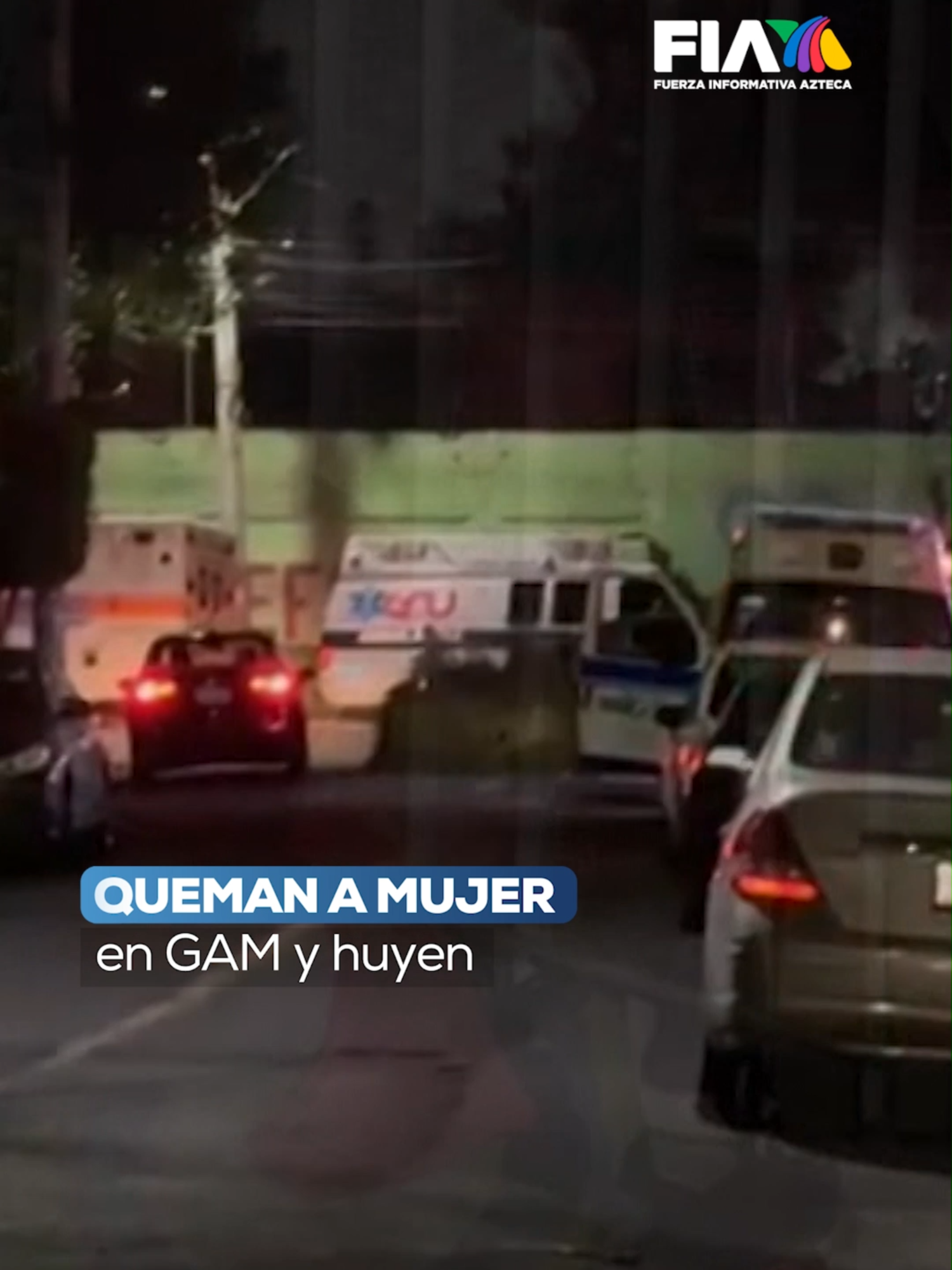 🔥 ¡La qu3maron viva! Una mujer fue brutalmente at4cada dentro de su propio domicilio, en la alcaldía Gustavo A. Madero. Personas entraron, la rociaron con algún líquido… y le prendieron fuego. La víctima presenta quemaduras en el 80% de su cuerpo y su estado de salud es grave. Los agresores huyeron en un taxi y ya son buscados por las autoridades.  ¿Hasta cuándo tanta vi0l3ncia contra las mujeres? @radiohen con la información en #HechosAM  #AztecaNoticias #incendio #niunamás💜