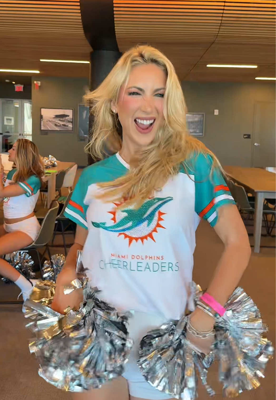 HOUSE TOUR *dolphins cheerleader alumni  edition* #dolphinscheer #hardrockstadium 